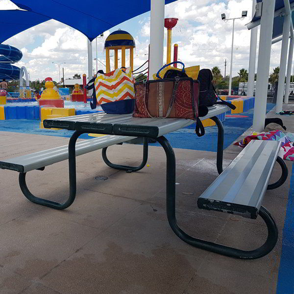 Felton Industry Advanced Park Setting at Moree Hot Pools