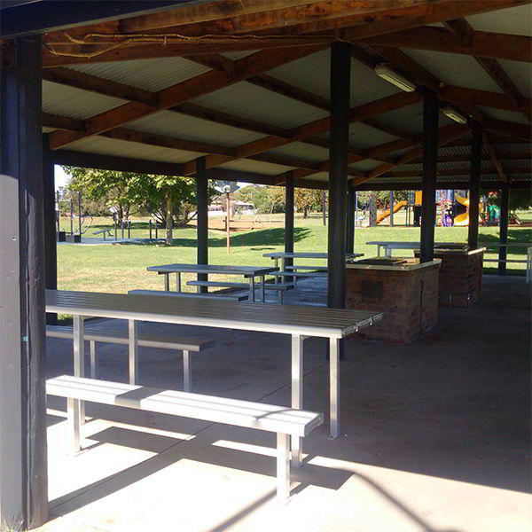 Felton Bolt Down Park Setting at Parkes Shire Council