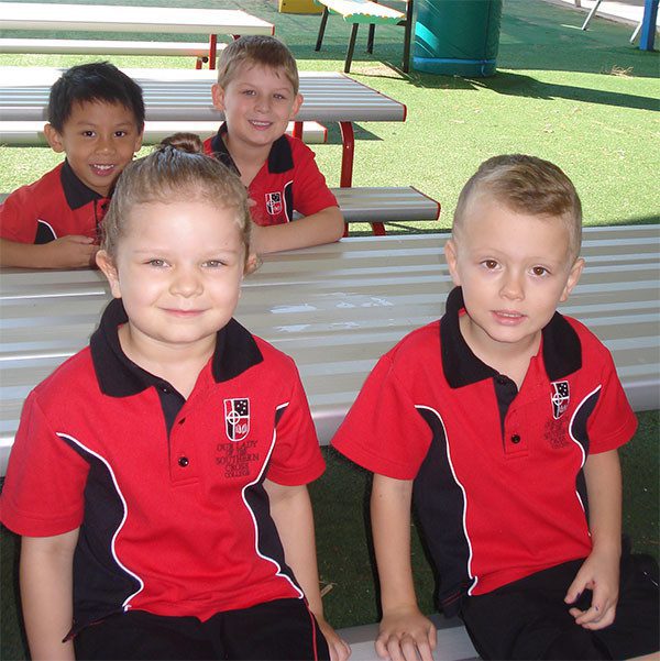 Felton Ezyseat Lunch Setting at Our Lady of the Southern Cross College