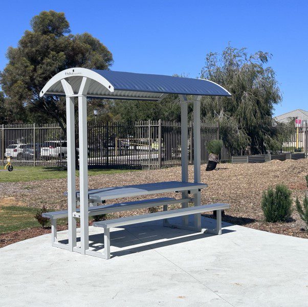 Deluxe Sheltered Park Setting by Felton at Pearsall Primary