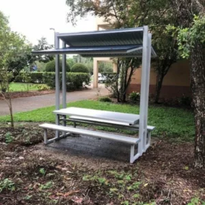 James Cook University Eco-Trend Sheltered Park Setting